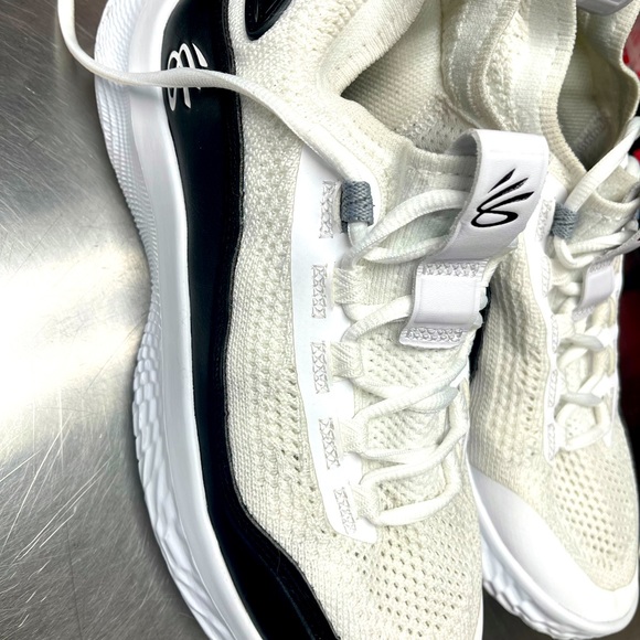 COPY Steph curry flow basketball shoes